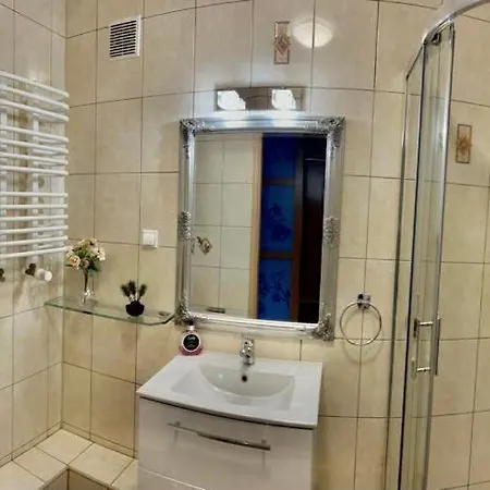 Apartment Zlote Tarasy Apartamentyzakopianskie Basen Sauna Jacuzzi Zakopane